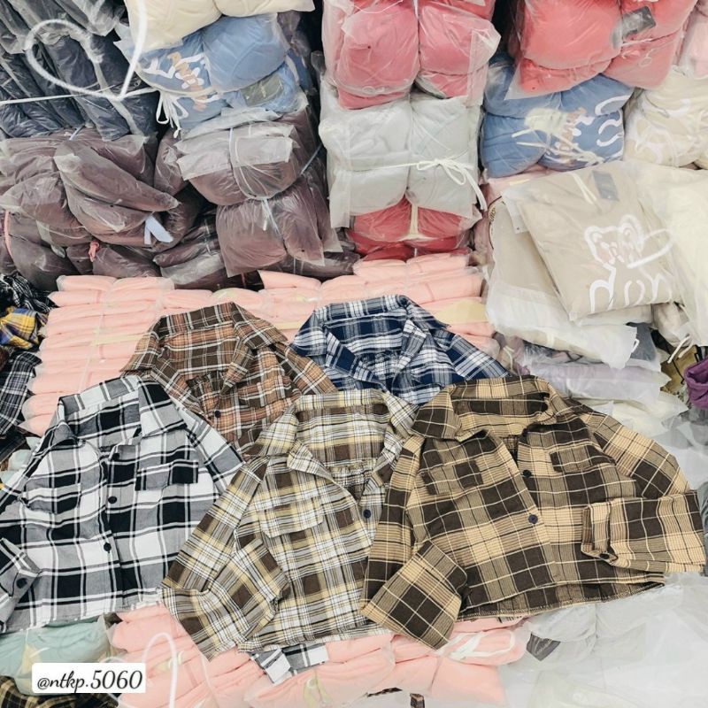 Set 2 áo sơ mi caro lửng kèm ống