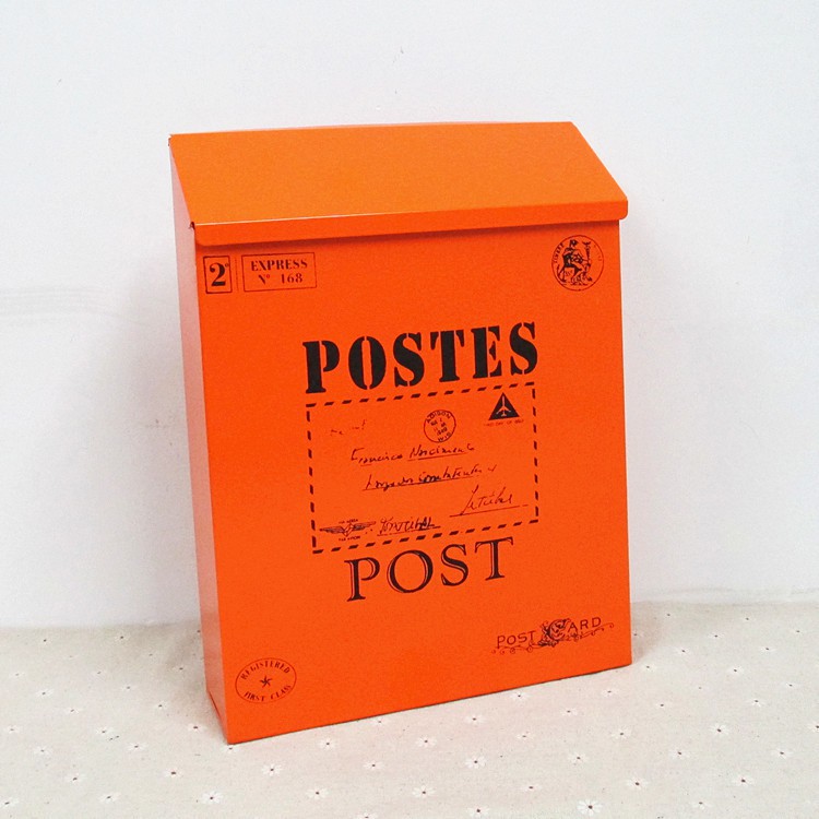 Hộp thư Postes Box kim loại decor trang trí treo tường nhiều màu có khóa