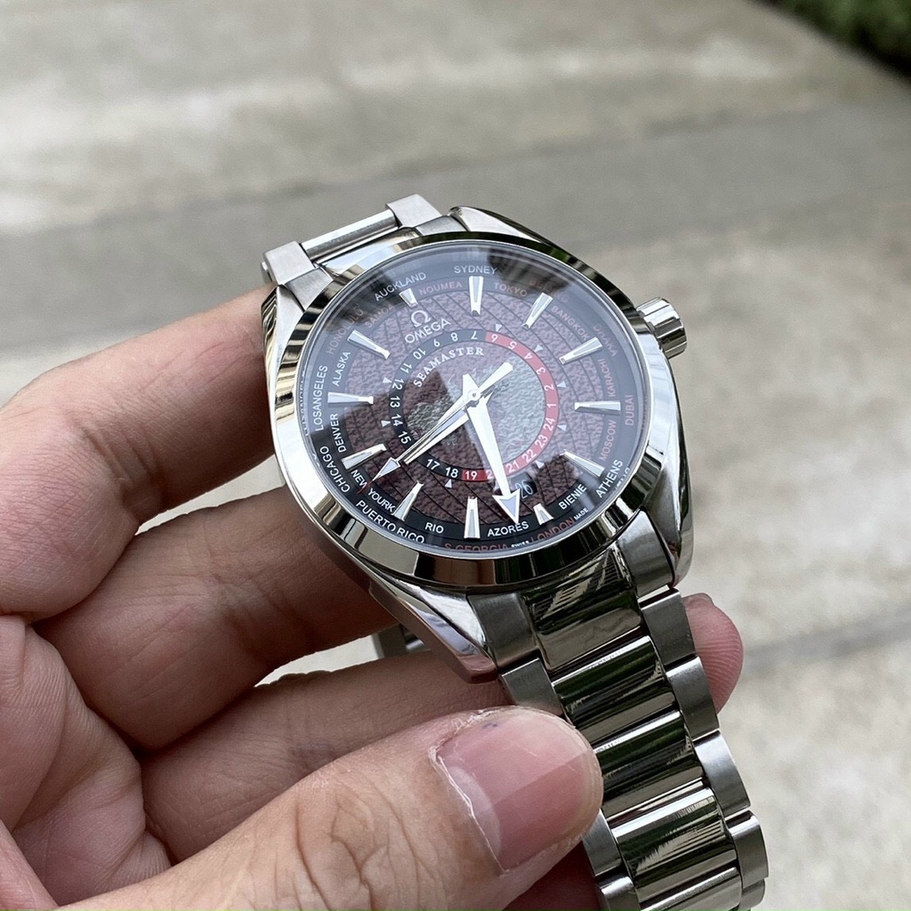 Đồng hồ nam Omega Seamaster World 42mm máy cơ Nhật cao cấp, khung thép 316l, mặt họa tiết trái đất