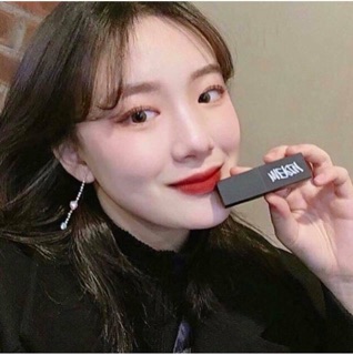 💄Son thỏi lì Merzy màu L4 Đỏ gạch