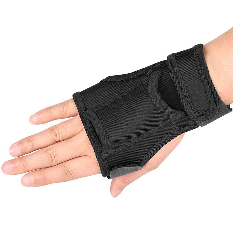 Găng tay đeo cổ tay có đèn pin dùng khi lặn