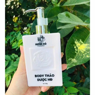 BODY THẢO DƯỢC DƯỠNG DA HUỲNH ĐỖ