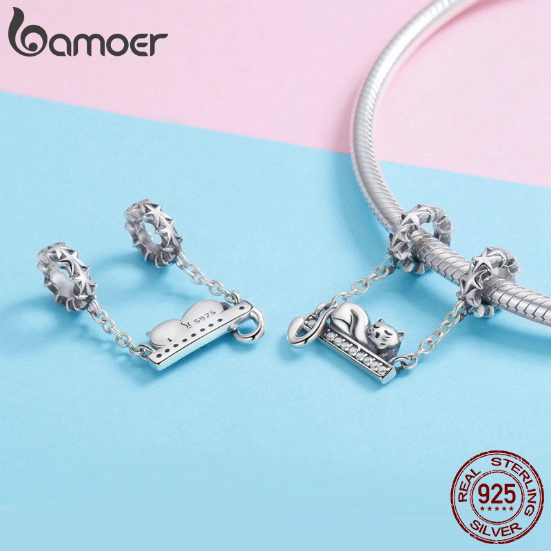 Charm Bamoer hình chú mèo nằm ngủ đáng yêu