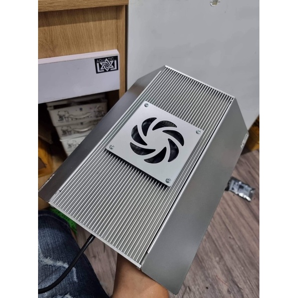 SHADE HT MÁNG ĐÈN W140 CHO ĐÈN CHẾ KHÔNG DÙNG THANH NGANG CHẤT LIỆU INOX 430