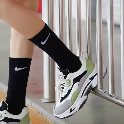 Tất ,Vớ Cổ Cao Nam Nữ unisex Dệt Kim 2 Màu Đen Trắng