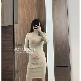 Váy len body cổ lọ