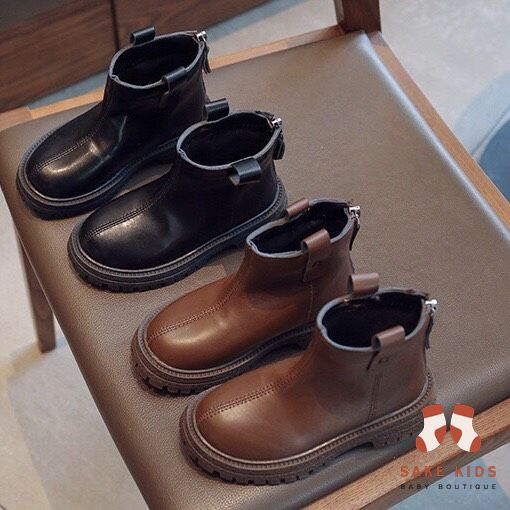 Giày bốt cao cổ cho bé - Bốt da mềm khoá kéo đế chống trơn trượt phong cách Hàn Quốc cho bé trai bé gái M673
