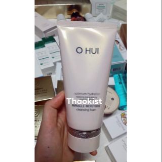 Sữa rửa mặt ohui miracle moisture