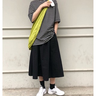 [SIÊU XINH] Set áo thun kẻ + chân váy kaki đen