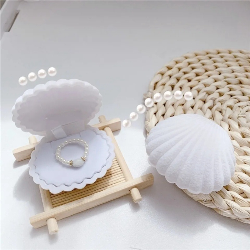 Hộp Đựng Trang Sức Hình Vỏ Sò Độc Đáo