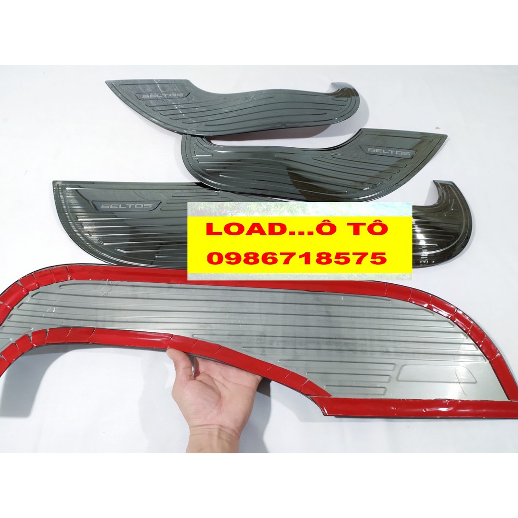 Ốp Tapli Cánh Cửa KIA Seltos Vân Titan Cao Cấp