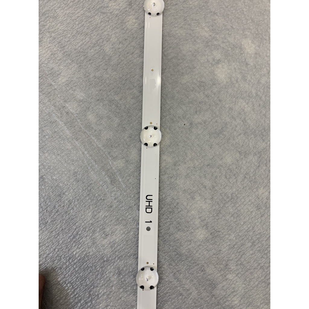 Thanh LED Tivi  43UH617 - Lắp zin tivi LG 43UH617 - 1 bộ 3 thanh 8 bóng giống nhau - LED MỚI 100% nhà máy