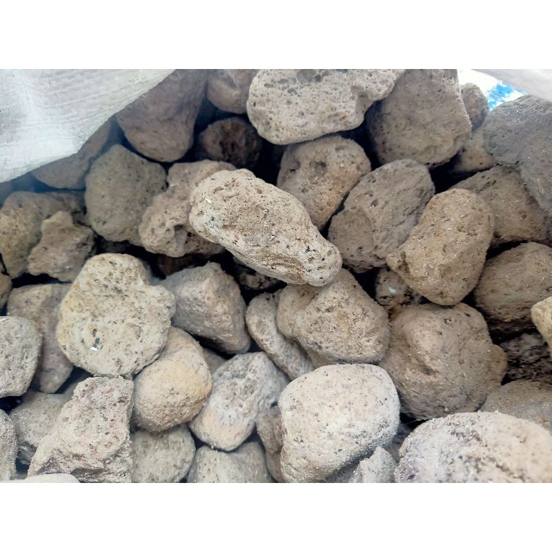 Đá lông vũ lọc nước hồ cá bể cá.sẻi 2-4 cm