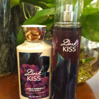 XỊT THƠM TOÀN THÂN DARK KISS - 236ML