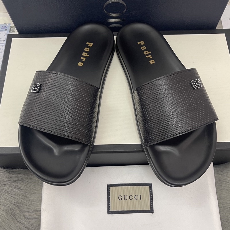 dép quai ngang vàng pedroo vàng quai vàng mới ))