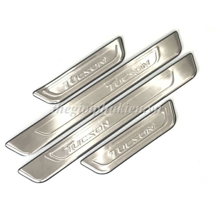 Ốp bậc cửa, Nẹp bước chân Hyundai Tucson 2016-2021 – INOX(hàng cao cấp)