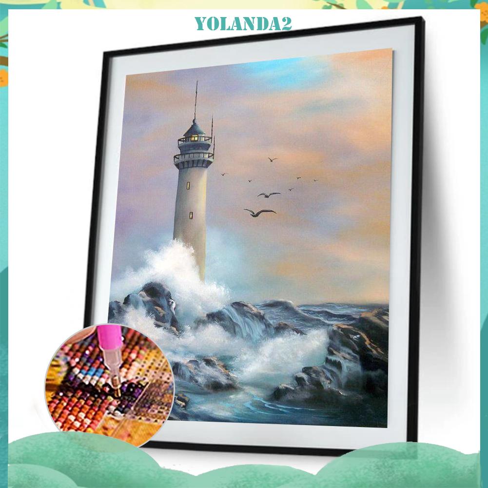 Tranh đính đá toàn bộ hình ngọn hải đăng và sóng