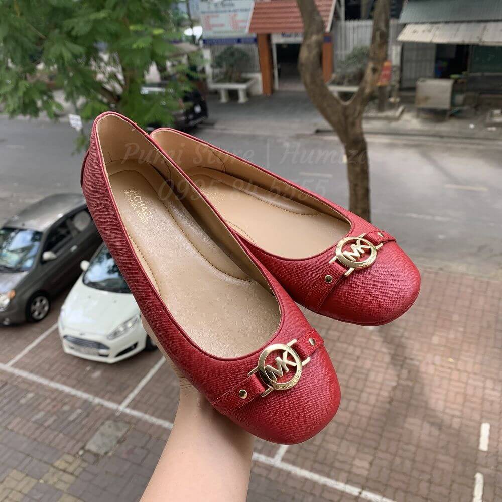 [CLEARANCE 800K sz 7.5 - nhập mã PUMI600]  Giày búp bê Michael Kors Hampton Red