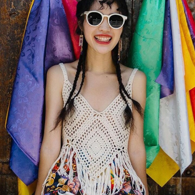 Áo Croptop Không Tay Cổ Chữ V Hở Lưng Phối Tua Rua Họa Tiết Vân Kim Cương Phong Cách Boho Dành Cho Nữ