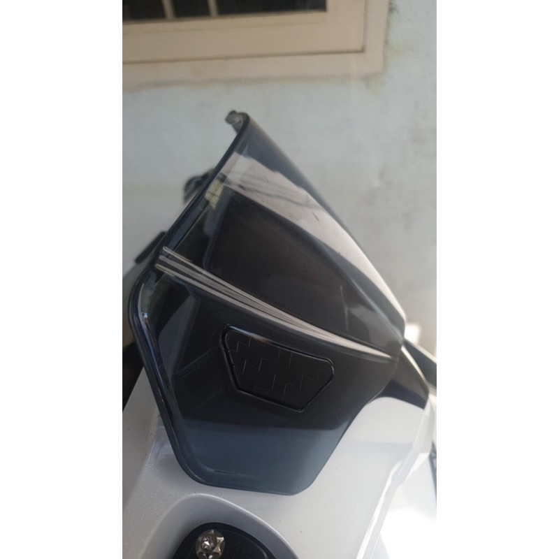 Kính/ Mão chắn gió chính hãng zhipat airblade 2020-2021 cực đẹp