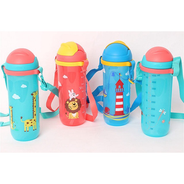 Bình nước cho bé cho trẻ có dây đeo và ống hút Kids Printable Straw Tumbler 500ml Tupperware