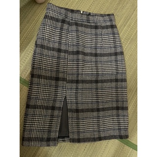 Chân váy dạ size m