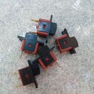 Công tắt máy chà nhám vuông