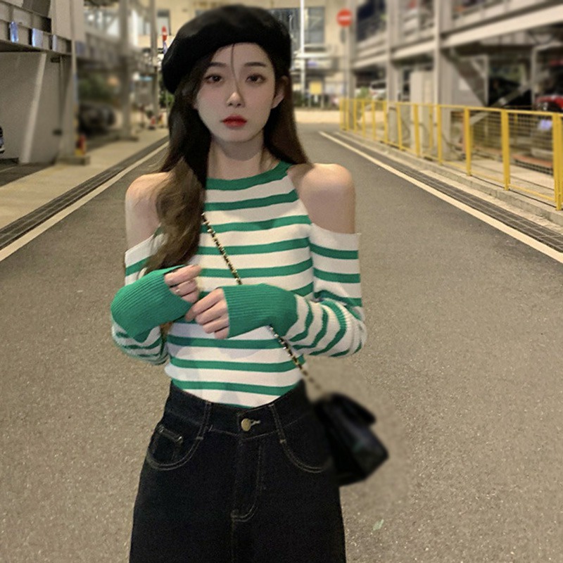 Áo Thun Dệt Kim Tay Dài Hở Vai Kẻ Sọc Màu Tương Phản Thời Trang Hàn Quốc Cho Nữ