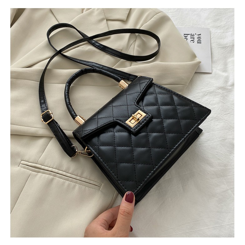 Túi đeo chéo nữ đẹp đi chơi dễ thương thời trang giá rẻ DELI STORE