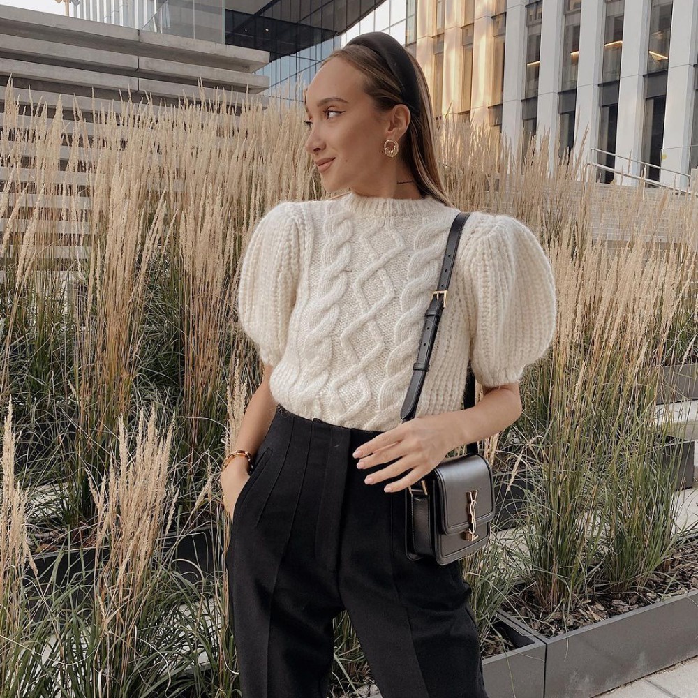Áo Sweater cổ tròn dáng ôm lưng cao kiểu Âu Mỹ thời trang mùa thu 2021 cho nữ | BigBuy360 - bigbuy360.vn