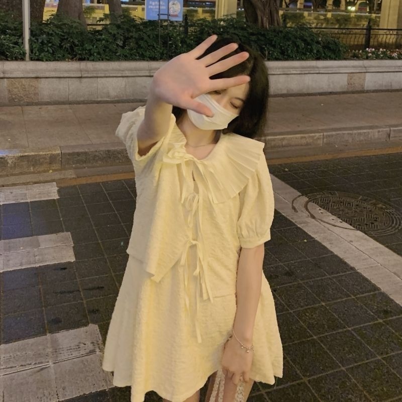 Set Áo Lửng Và Chân Váy Ngắn Dễ Thương Dành Cho Nữ