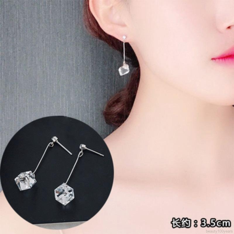 Khuyên tai đính đá pha lê trong suốt phong cách Hàn Quốc dành cho nữ