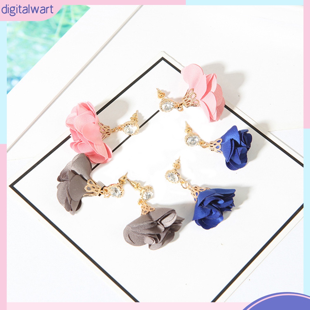 Đôi bông tai hình hoa trang trí đính đá thời trang cho nữ