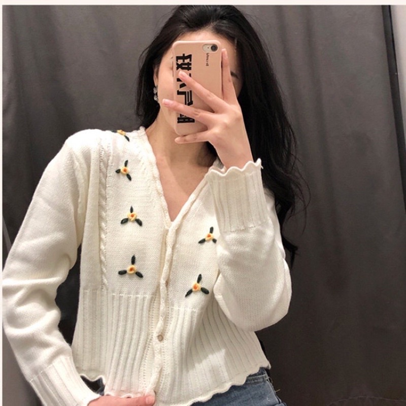 Áo len hoa nhỏ