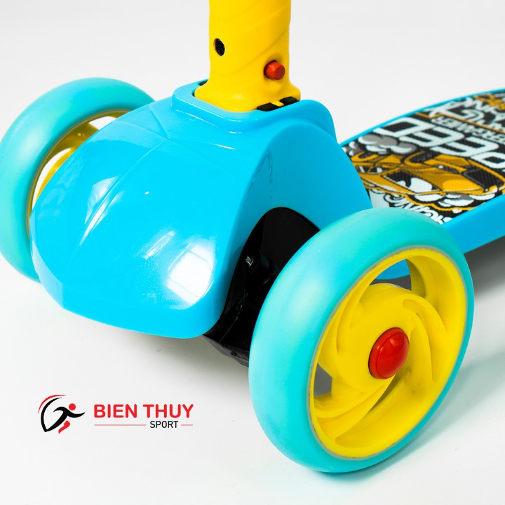 Xe Trượt Scooter MHBC-026 Có Đèn Cho Bé [ Chính Hãng ] Tặng Bộ Bảo Vệ Chân Tay