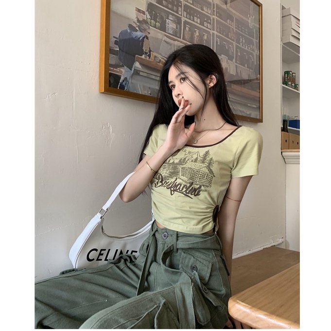 Áo Thun Ngắn Cổ Vuông In Chữ Phong Cách Retro Mỹ