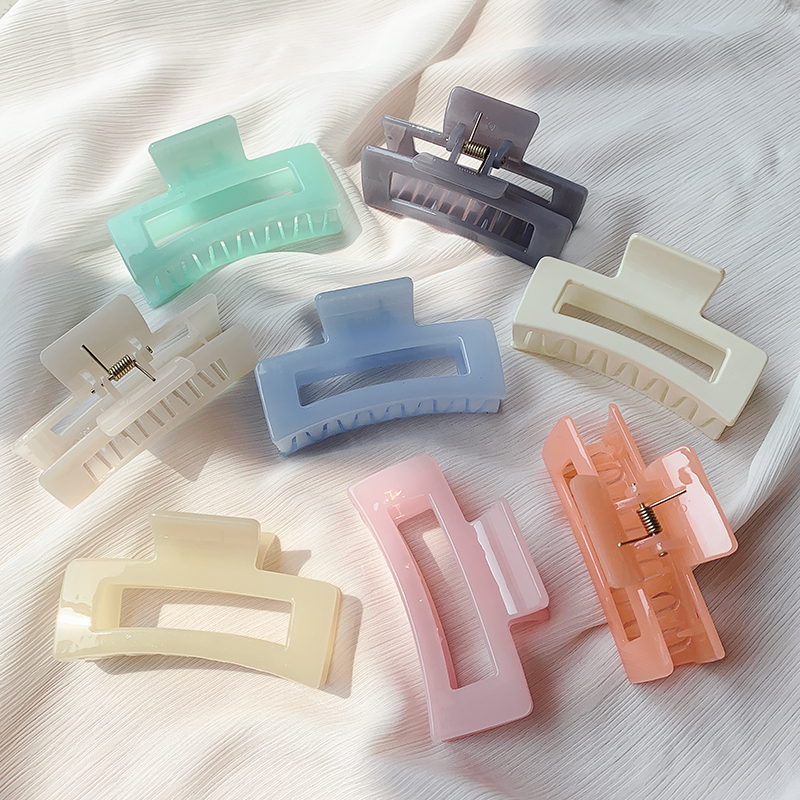 Temperament Solid Leopard Print Large Size Square Crab Hollow Clip / Simple Elegant Geometric Acrylic Hair Clip Girls Hairpins