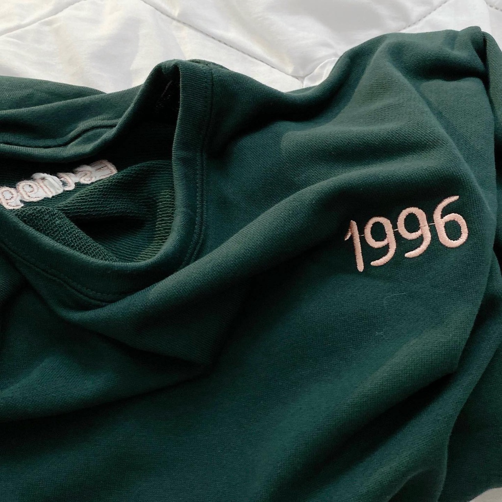 [Mã FAMARAL2 giảm 10K đơn 50K] áo sweater 1996 ( ảnh chụp tại shop )