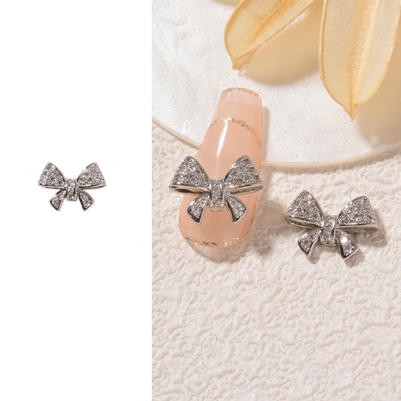 Phụ Kiện Trang Trí Móng Tay Hình Trái Tim 3D Bằng Hợp Kim Xinh Xắn