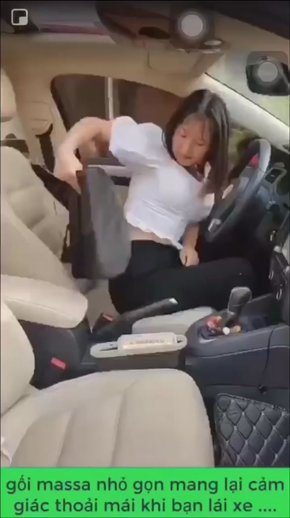 Gối Tựa Lưng Ô Tô Massage