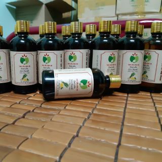 Tinh dầu sả chanh nguyên chất.