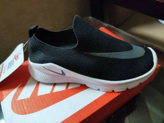 Giày NIke dư xịn tqxk