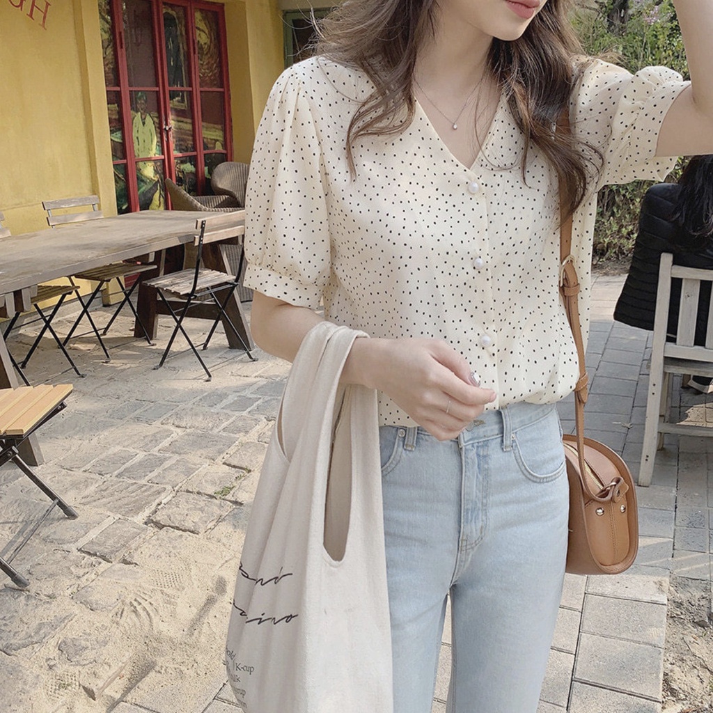 Áo Chiffon Nữ Tay Ngắn Họa Tiết Chấm Bi 2 Màu Mới
