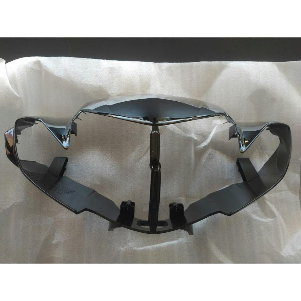 Ốp đầu trước (nắp trước tay lái) Sirius đen chính hãng yamaha