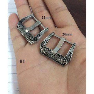 Khóa đồng hồ panerai khắc hoa văn