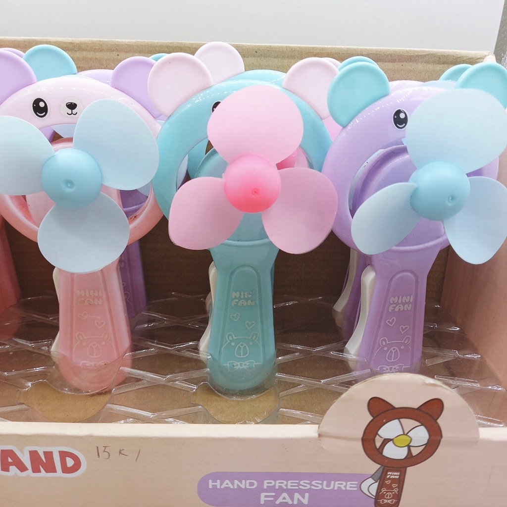 Quạt Mini Cầm Tay Hình Động Vật Vô Cùng Thú Vị Điều Khiển Bằng Tay