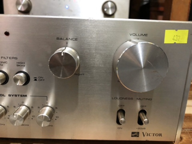 AMLY NHẬT VICTOR J5