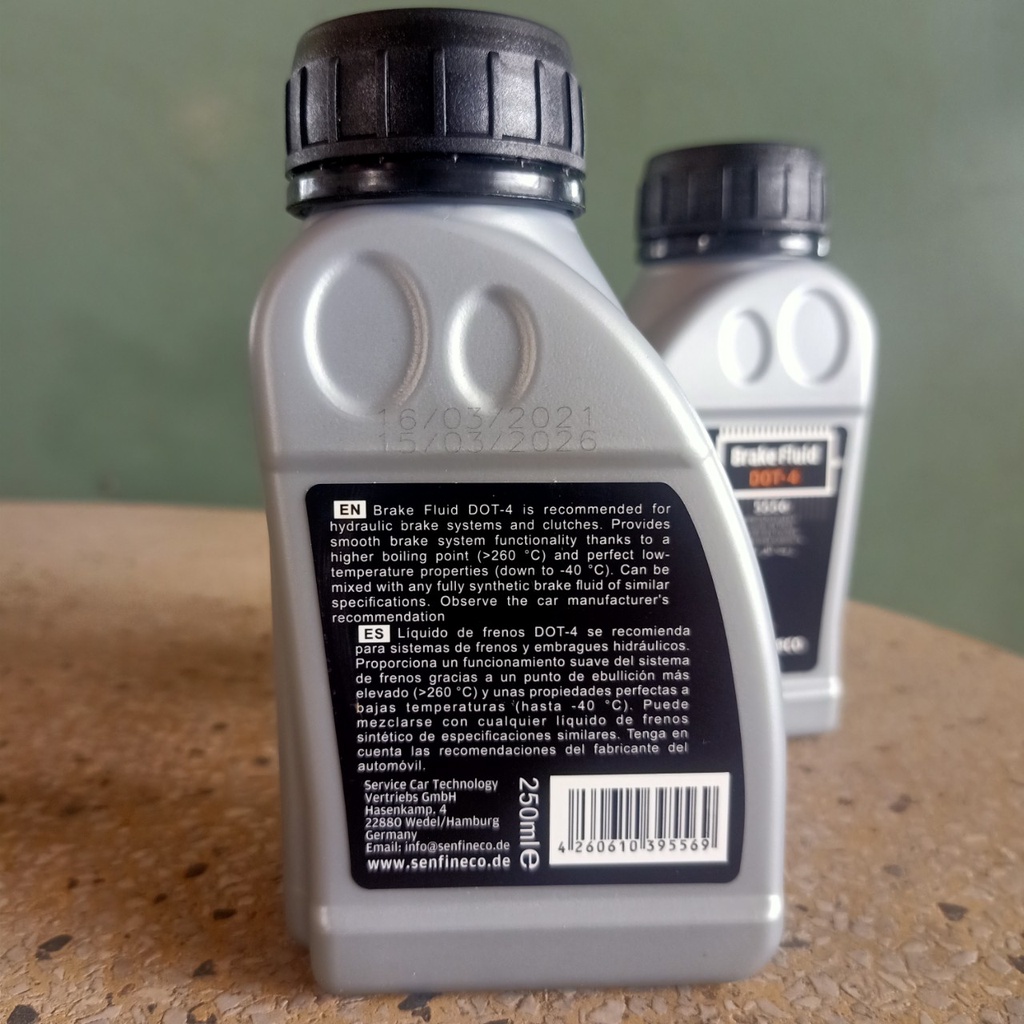CHÍNH HÃNG ĐỨC > DẦU THẮNG PHANH ĐĨA Ô TÔ , XE MÁY  DOT 4 SENFINECO 250ML