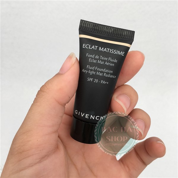 Givenchy Kem Nền Eclat Matissime Fluid Foundation 5ml #3 Mat Sand