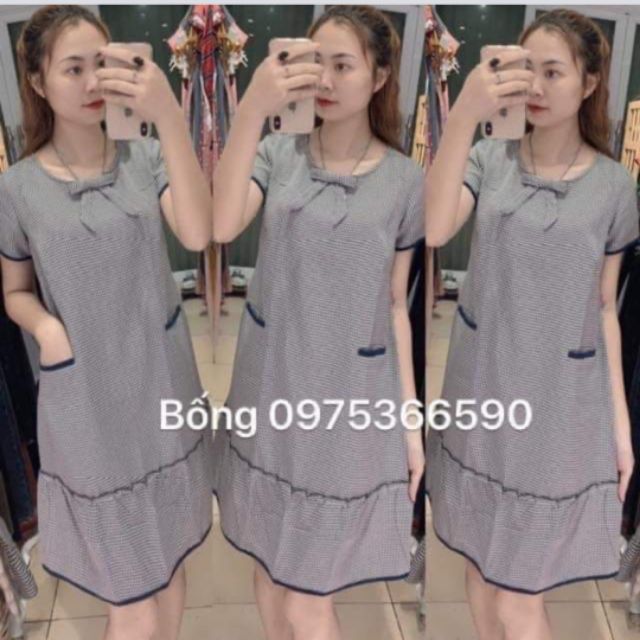 Váy bầu kẻ caro